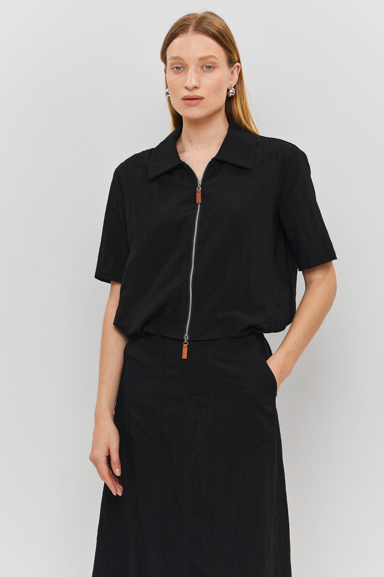 Black Tailored Zip-Up Shirt