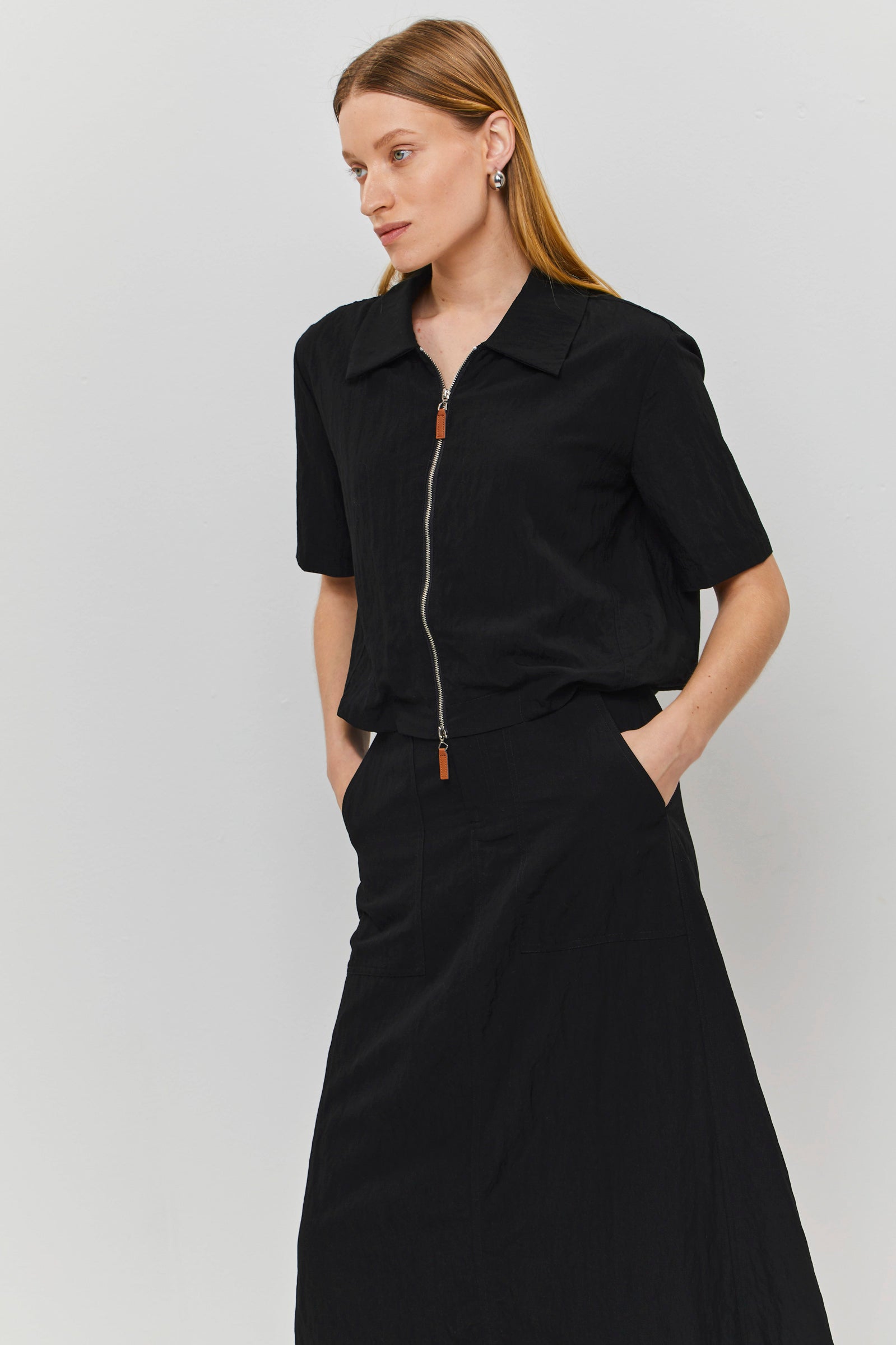 Black Tailored Zip-Up Shirt