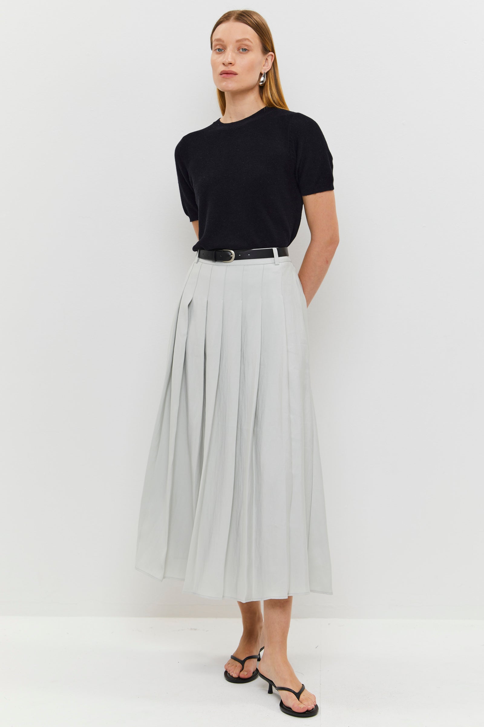חצאית פליסה קלאסית