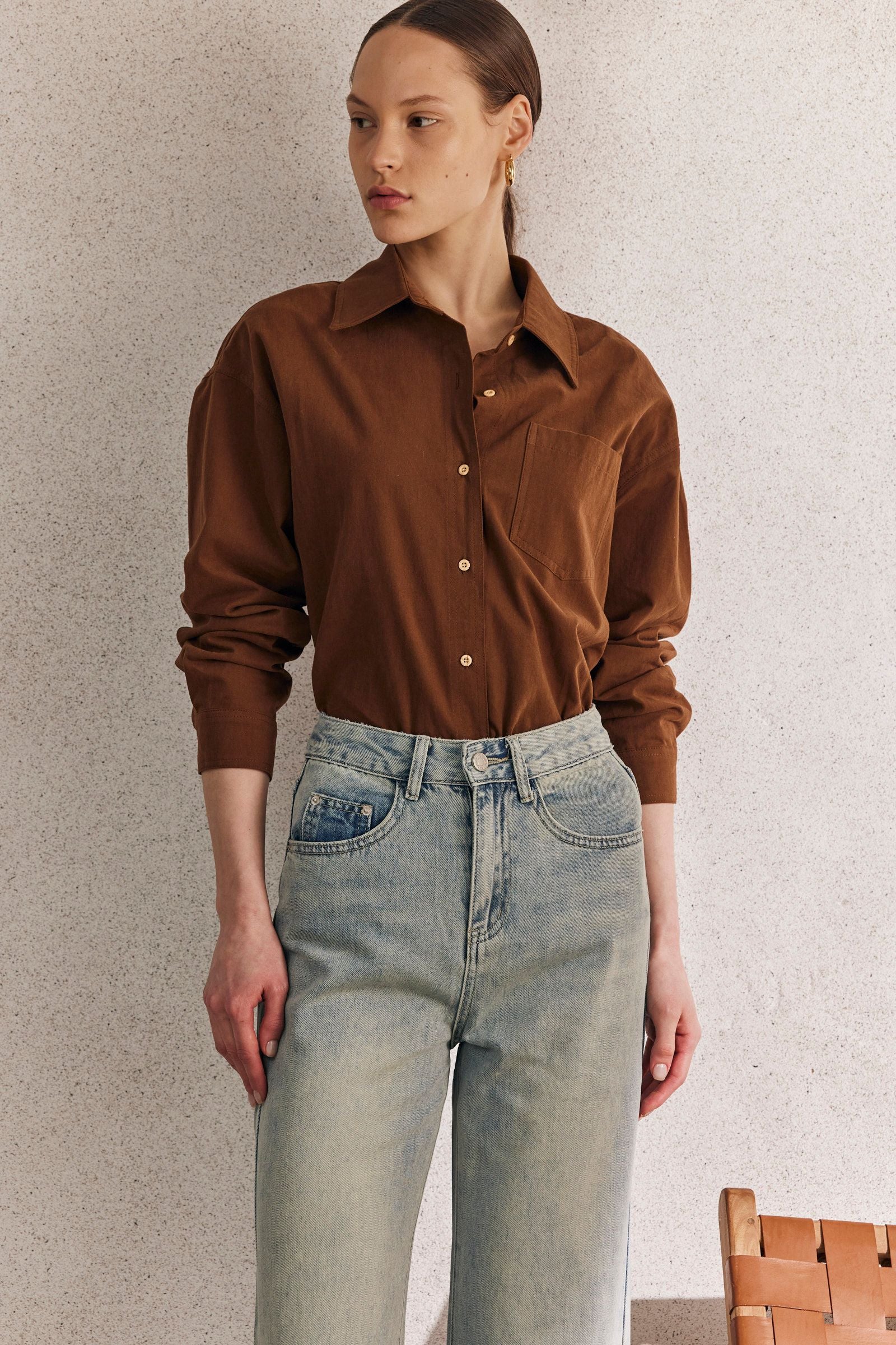 ג'ינס בגזרה רחבה