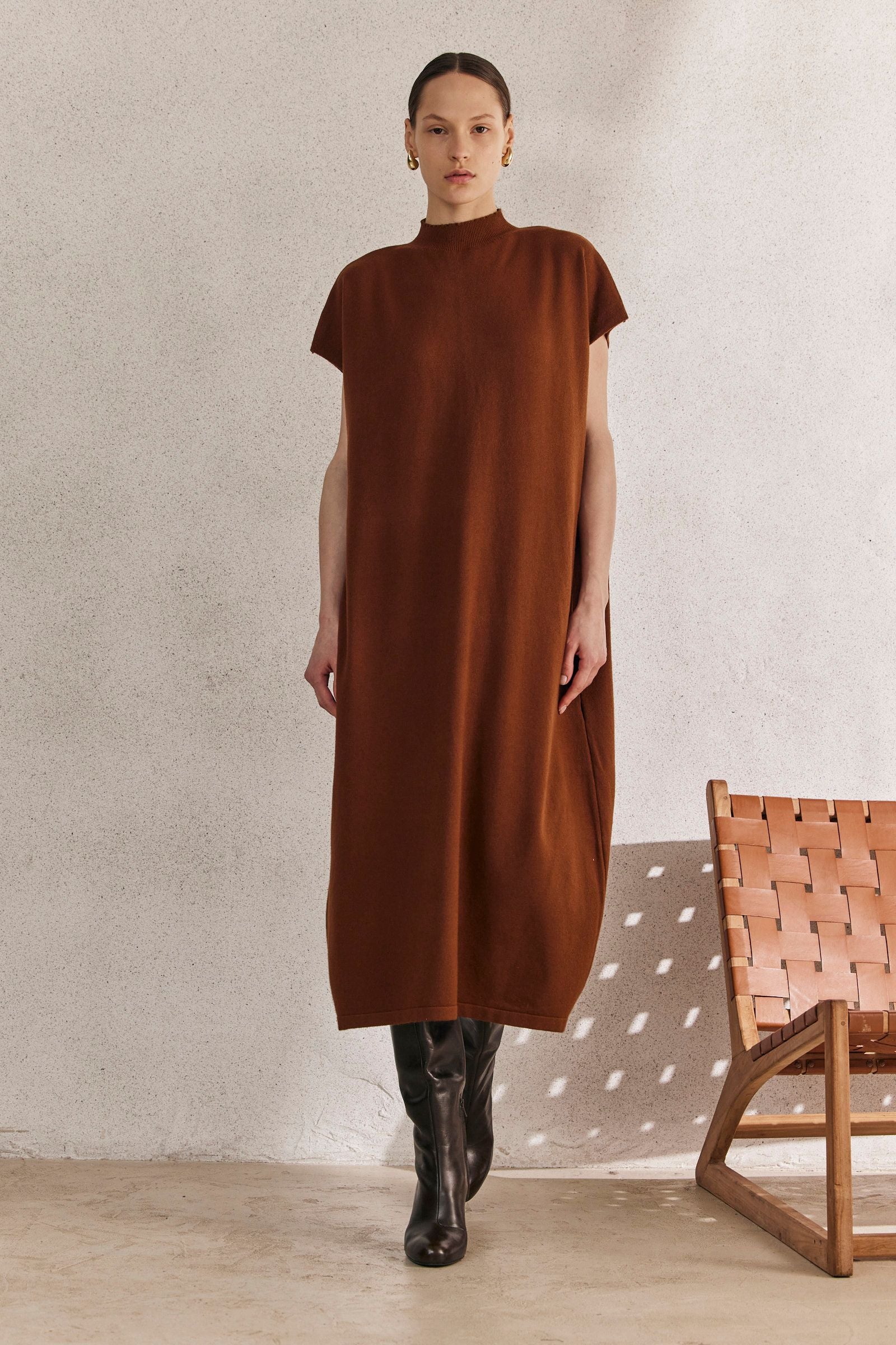 Short Sleeve High Neck Knit Maxi Dress