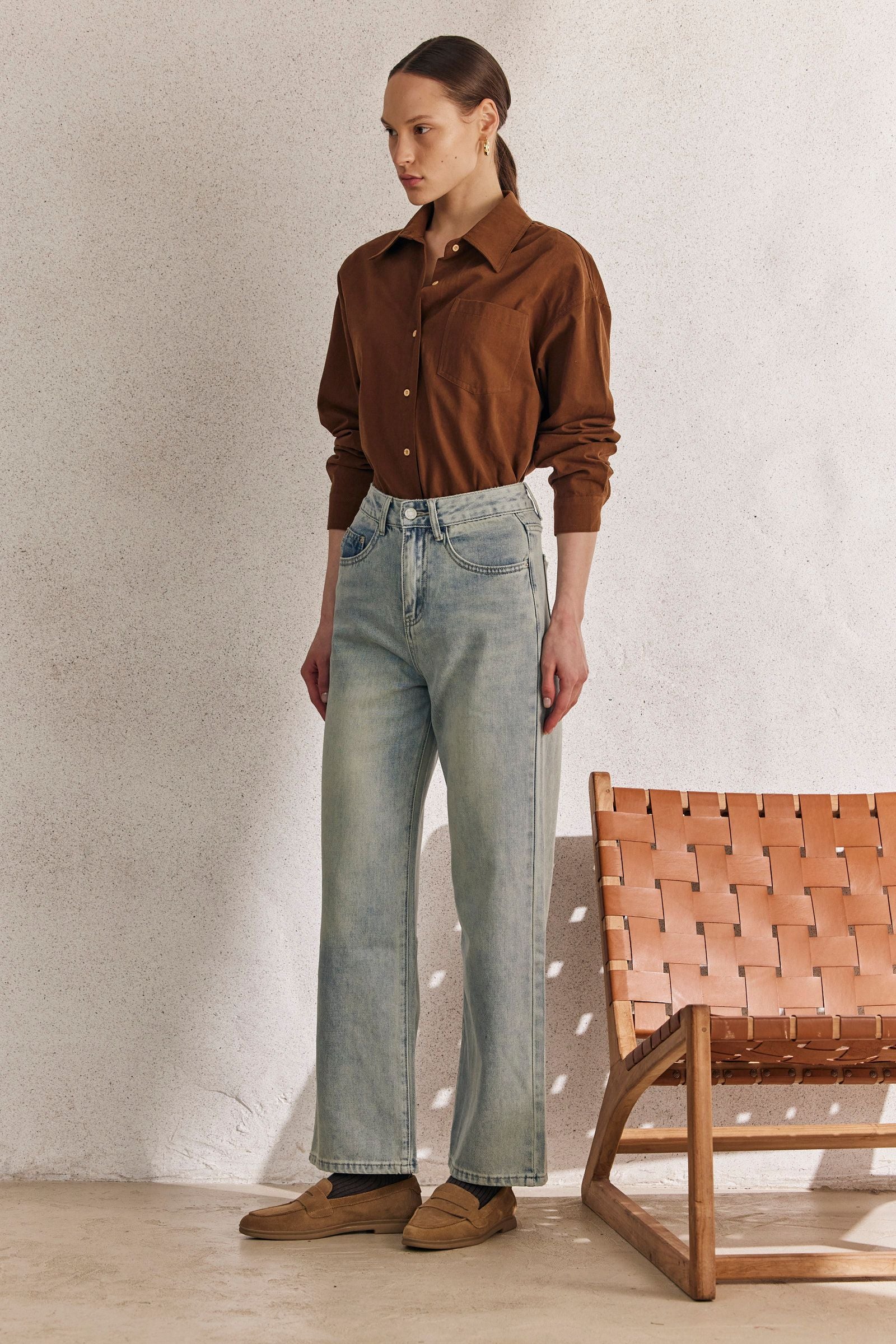 ג'ינס בגזרה רחבה