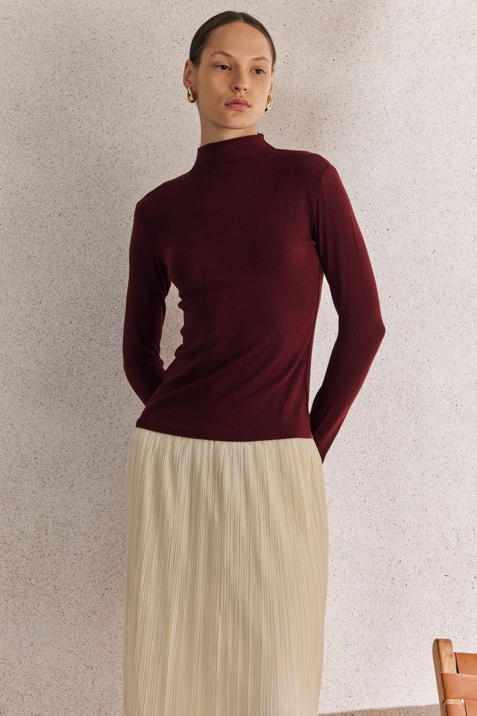 Basic Burgundy Turtleneck Shirt