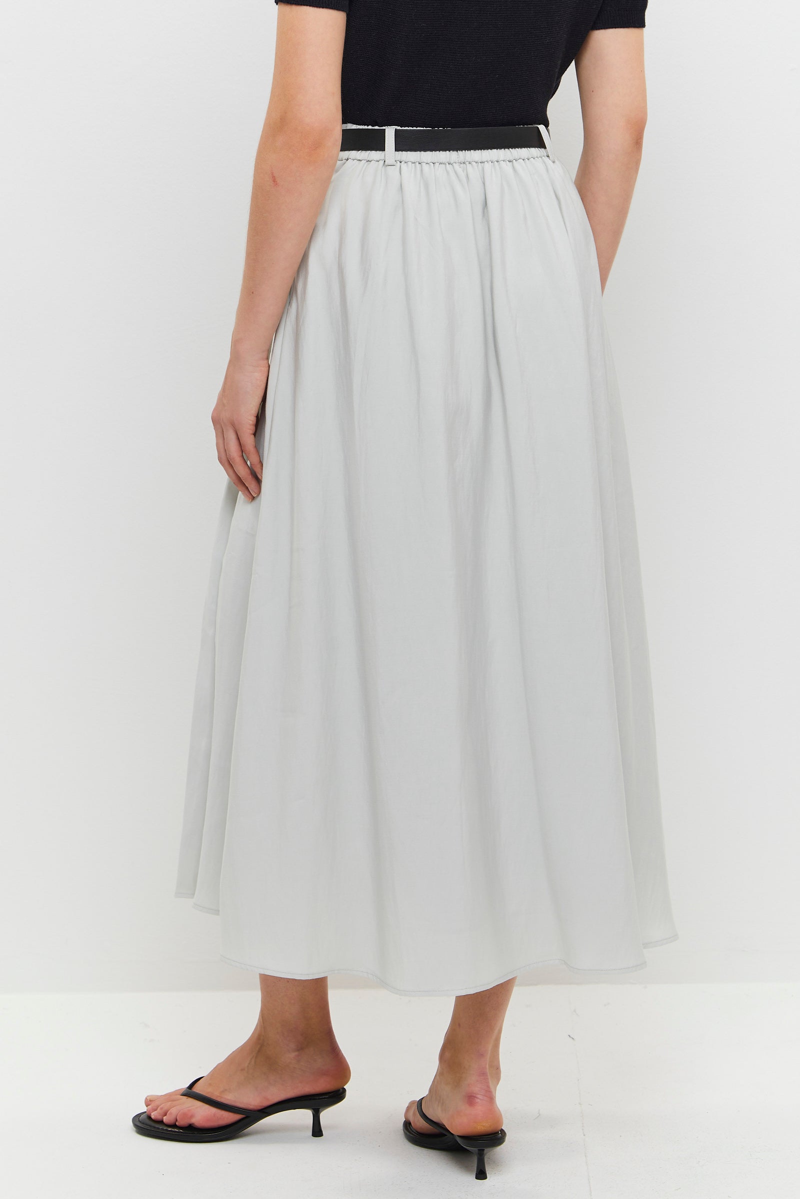 חצאית פליסה קלאסית