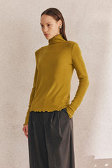 Green Mid-Seam Turtleneck Shirt