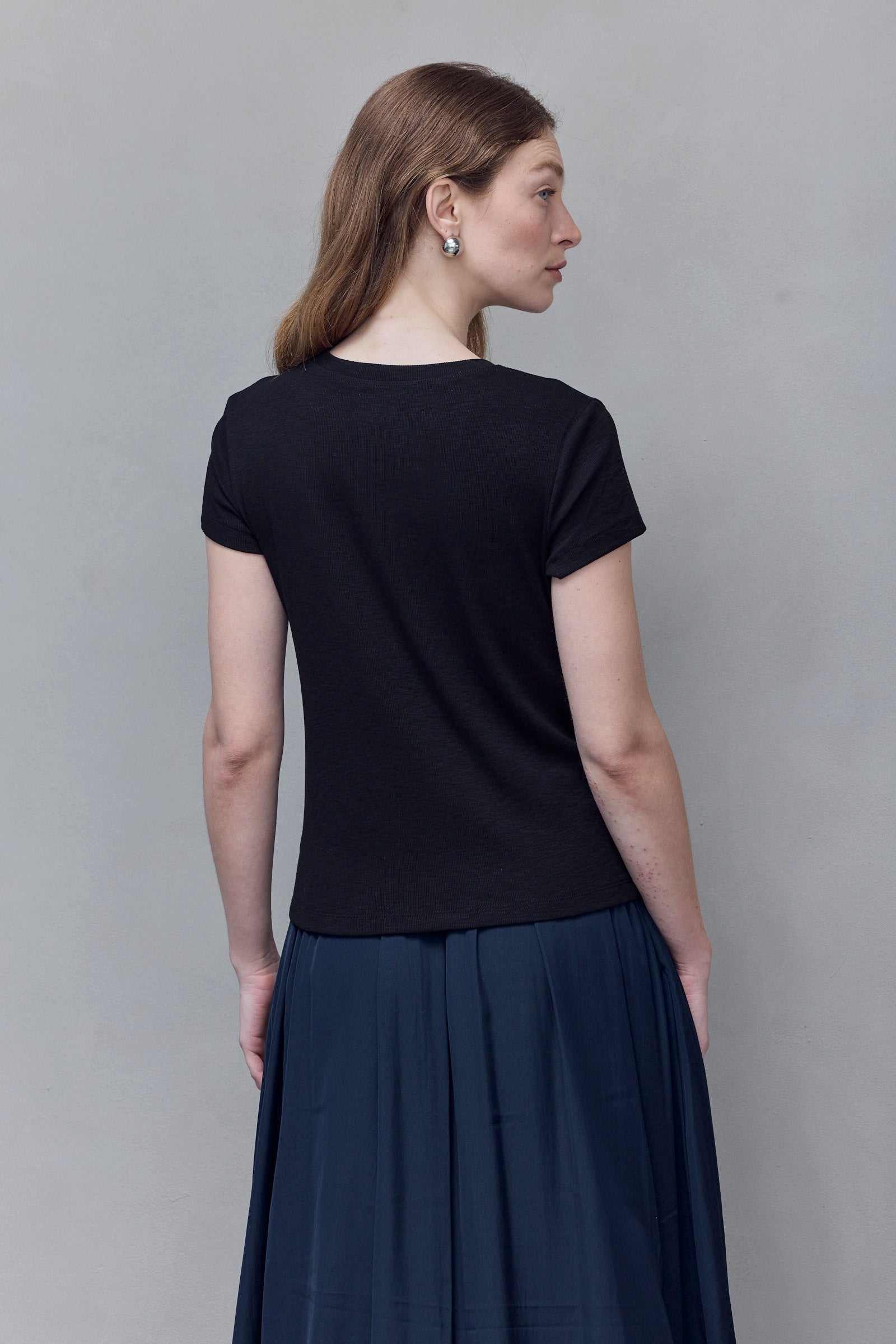 Black Hanely Tee