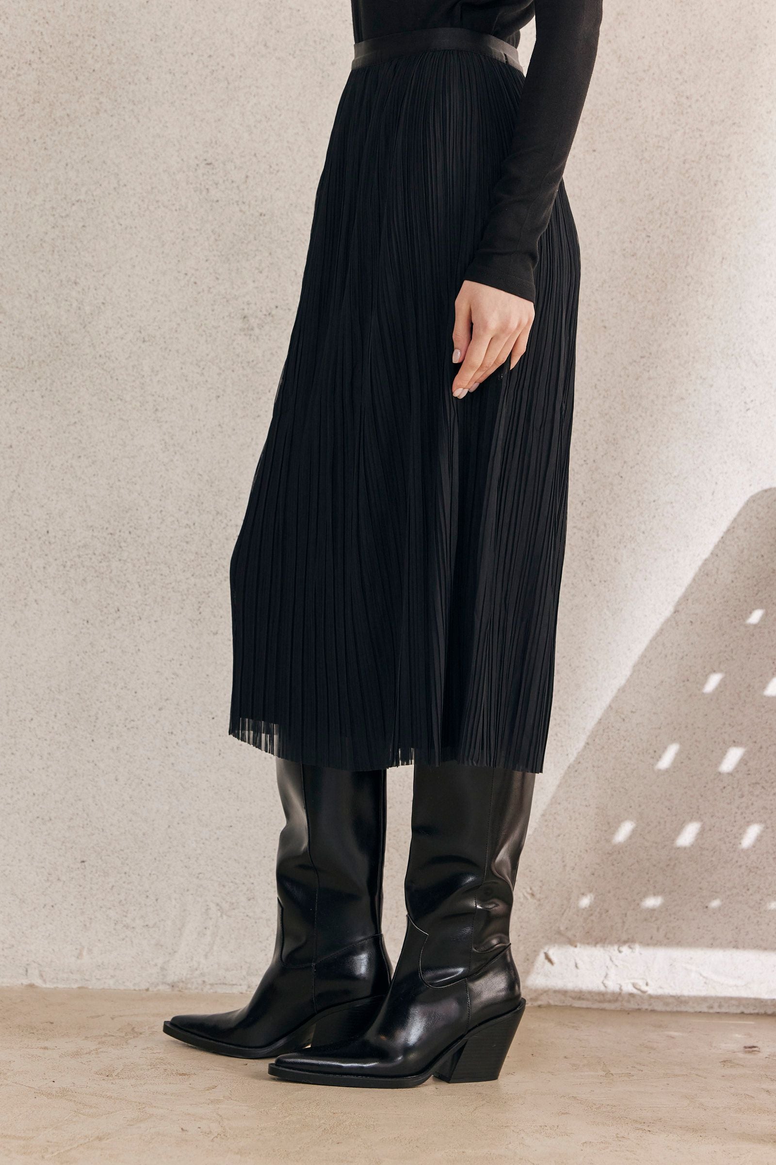 Black Pleated Skirt with a Fabric Belt