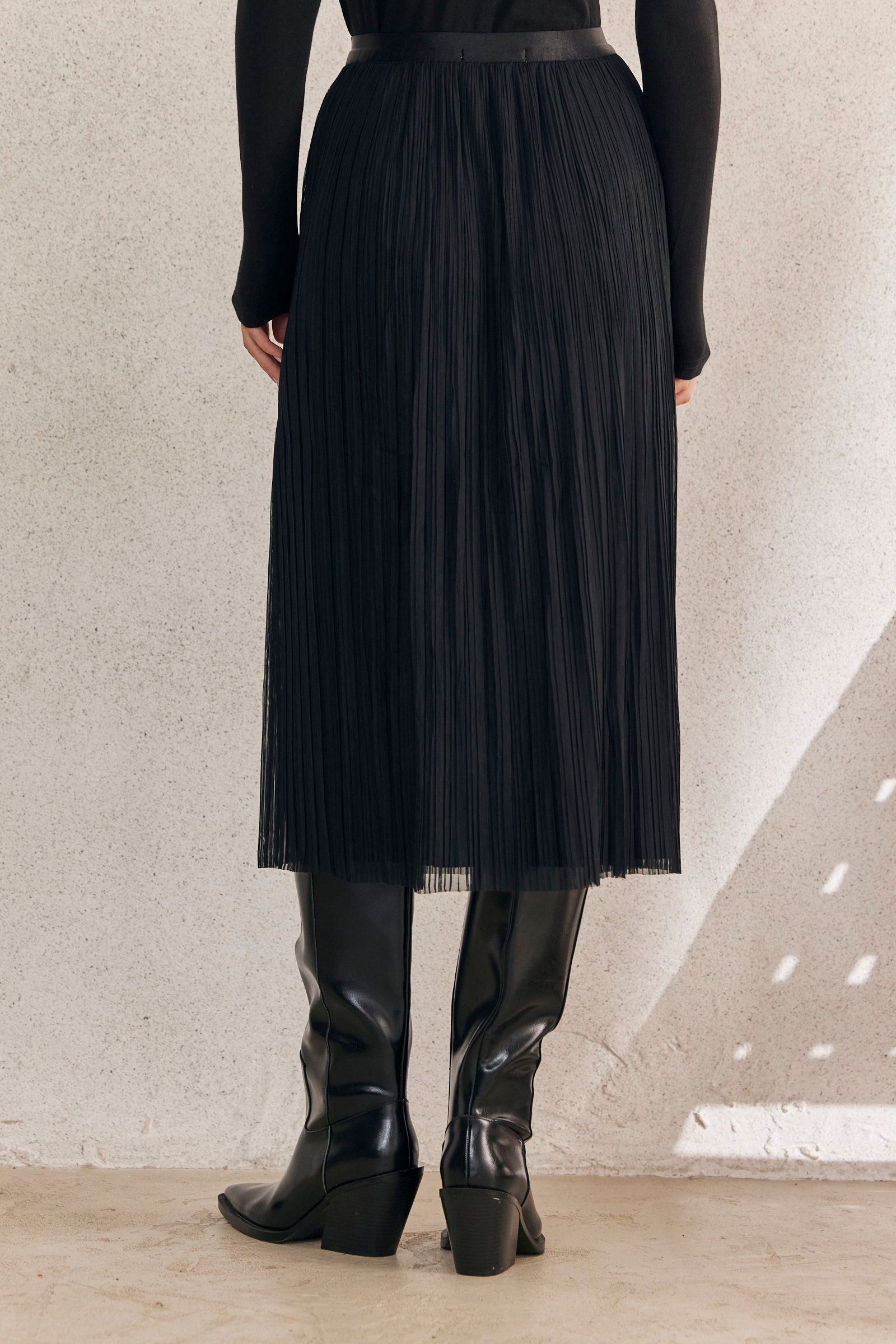 Black Pleated Skirt with a Fabric Belt