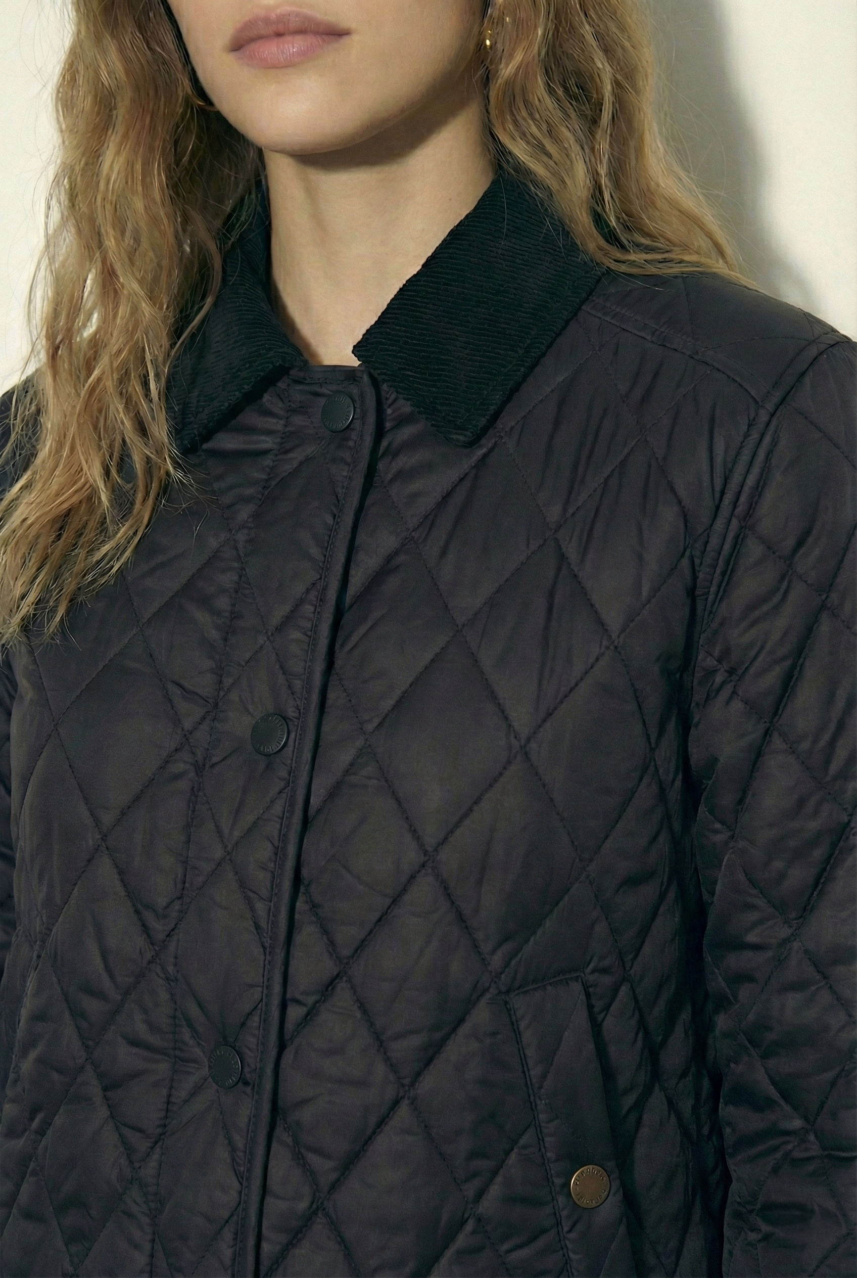 מעיל קווילט נייבי